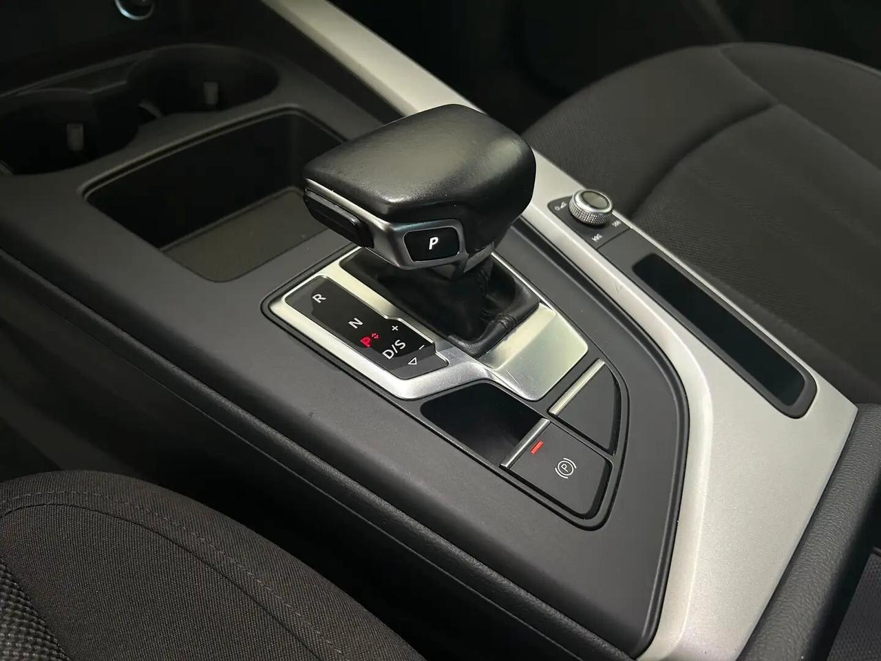 Audi A4 Avant 35 TDI/163 CV S tronic