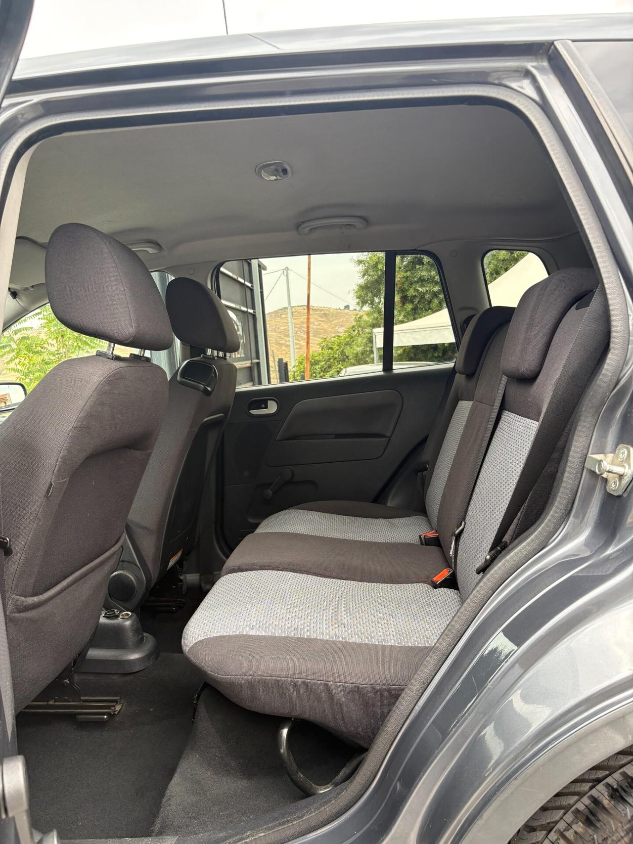 Ford Fusion 1.6 TDCi 5p. Collection