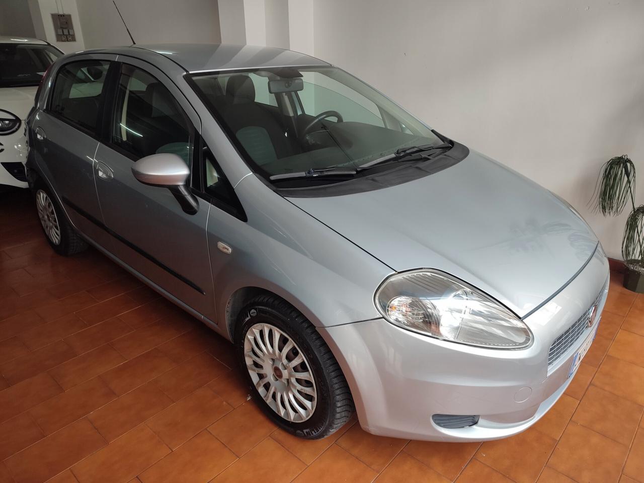 Fiat Grande Punto Grande Punto 1.3 MJT 90 CV 5 porte Dynamic