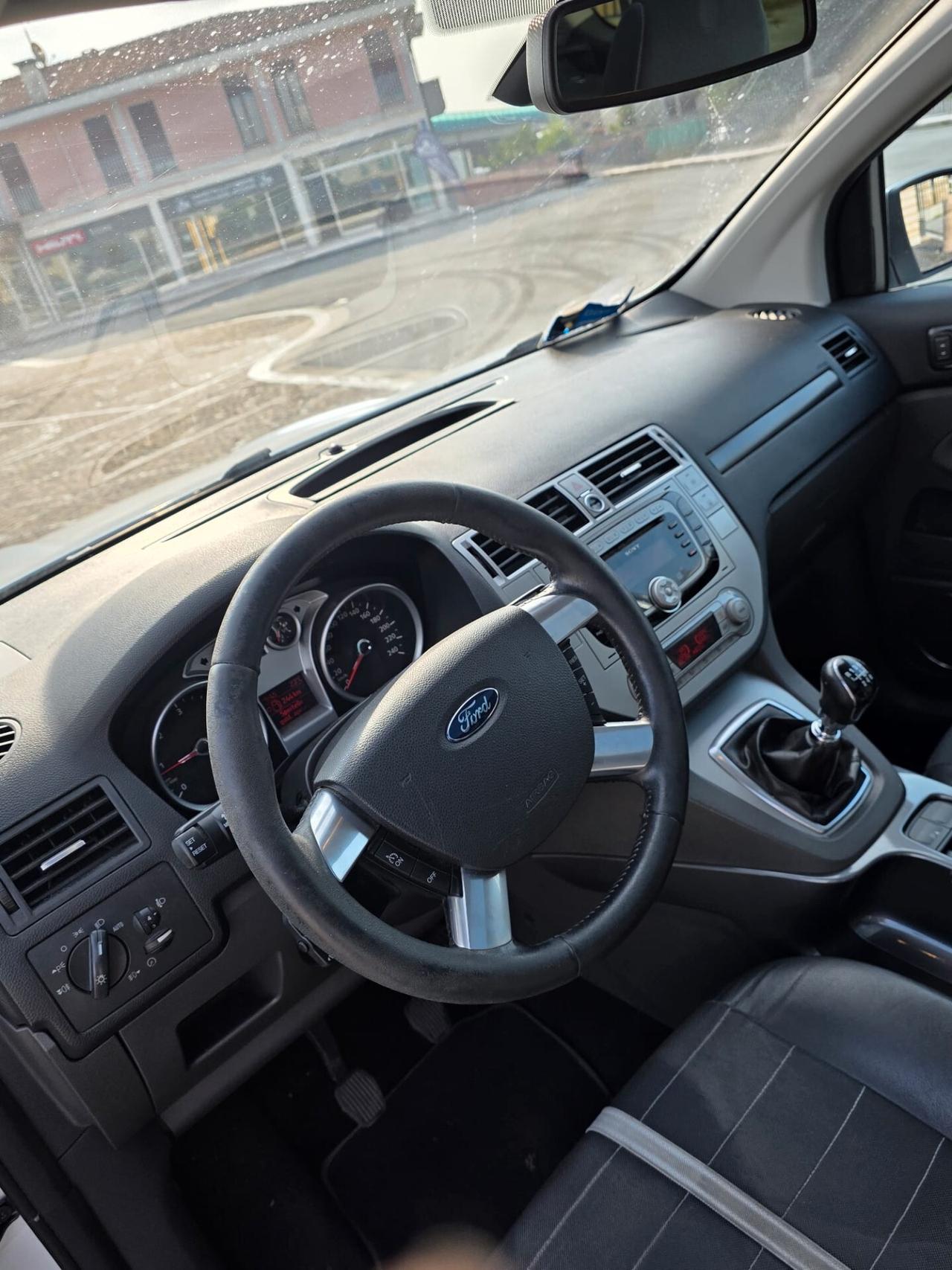 Ford Kuga 2.0 TDCi 136 CV 4WD Titanium DPF