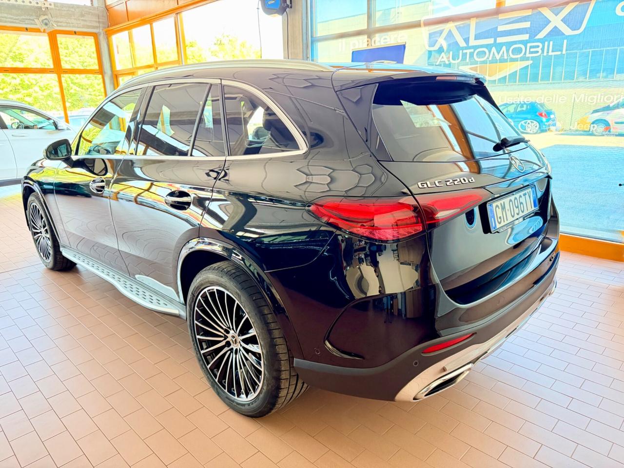 Mercedes Benz GLC 220d/Hybrid AMG 4Matic