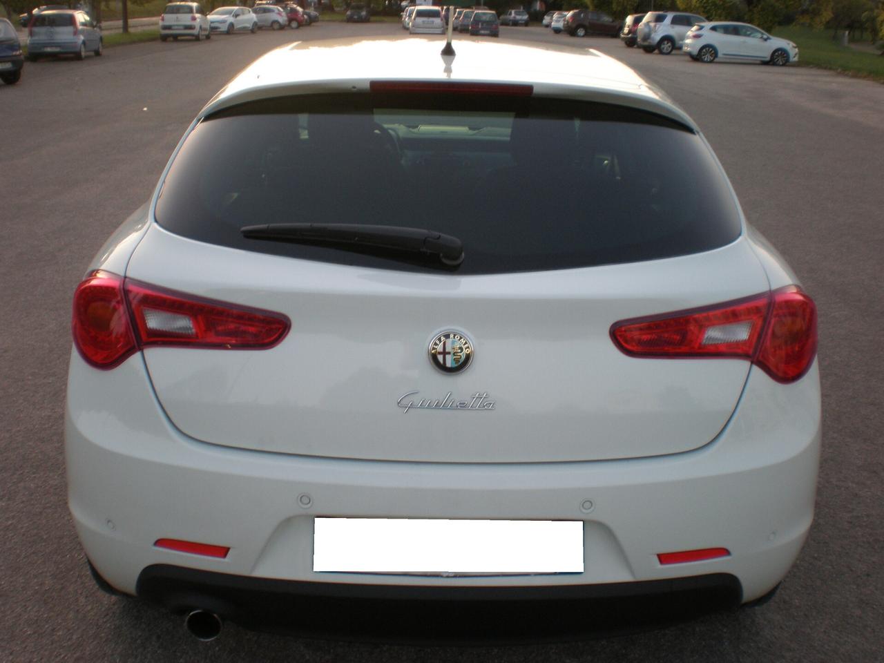 Alfa Giulietta 1.6 td, full, da vetrina