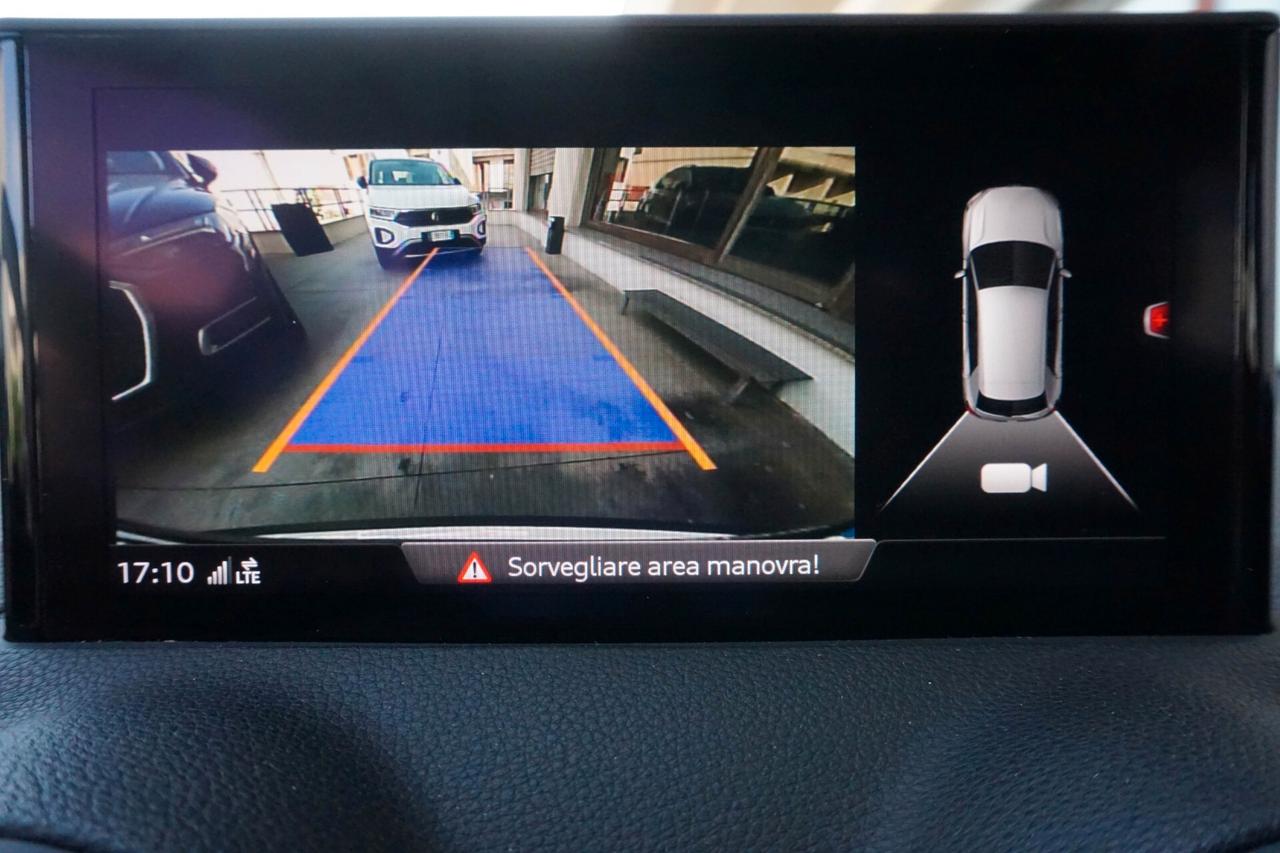 Audi Q2 35 TDI S tronic Business