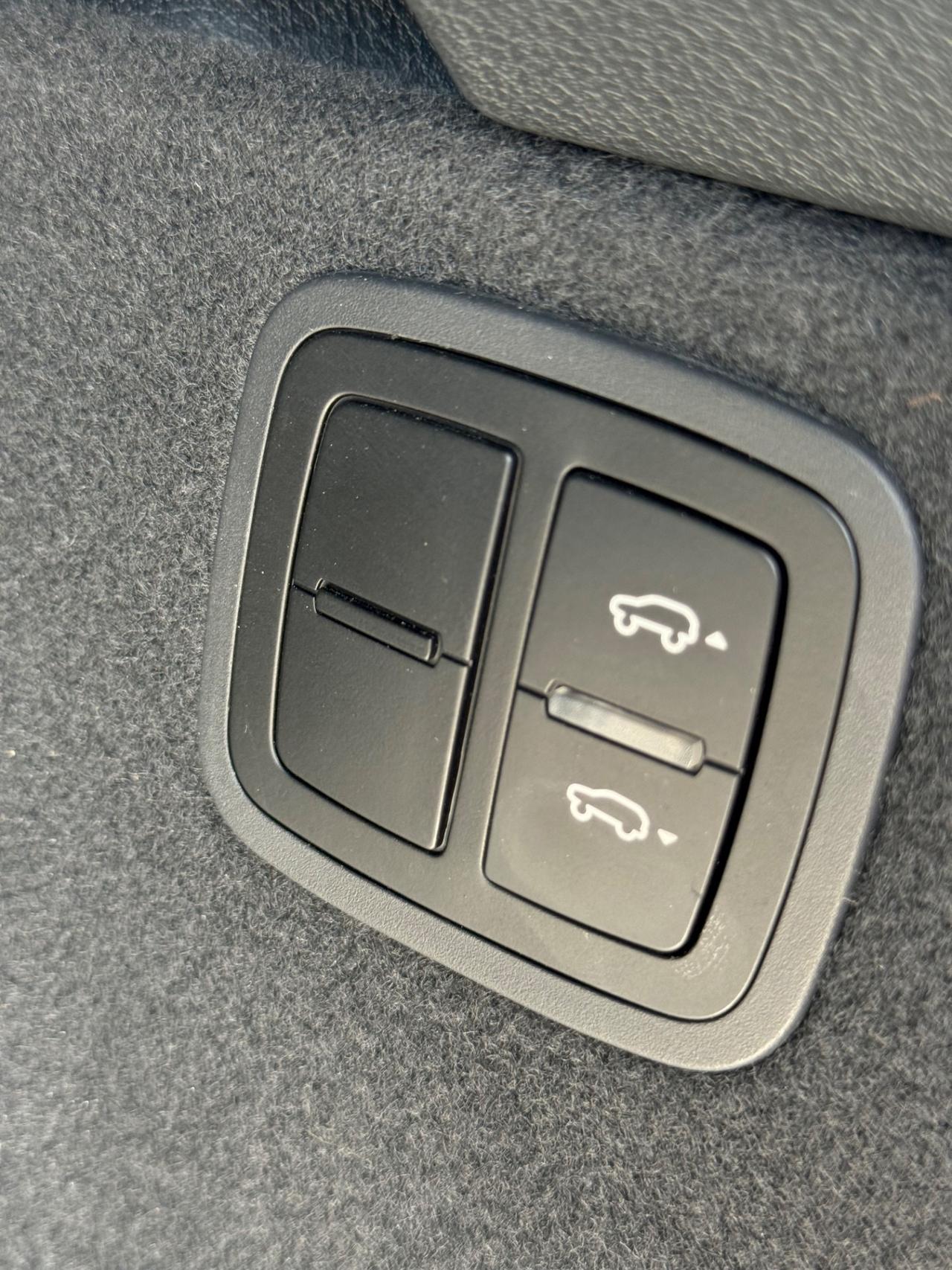 Porsche Macan 2.0 245cv pdk TETTO CERCHI 20”