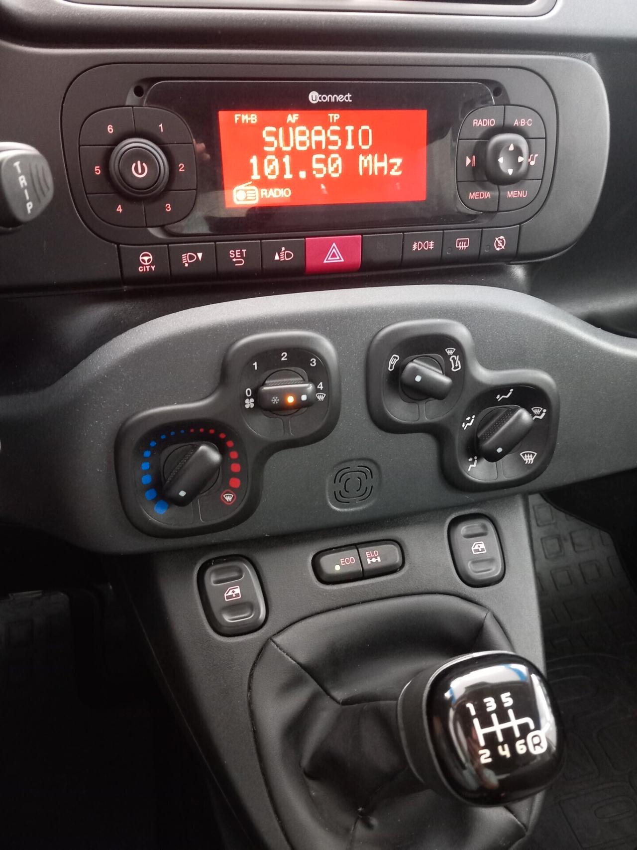 Fiat Panda 4x4 anno 2022 benzina 0.9 km 43 mila