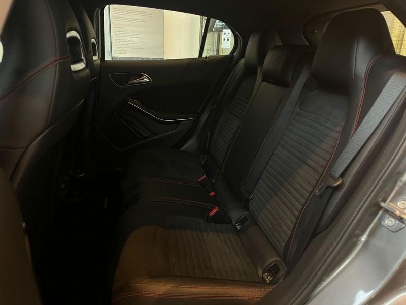 Mercedes-Benz GLA GLA 200 d Automatic 4Matic Premium