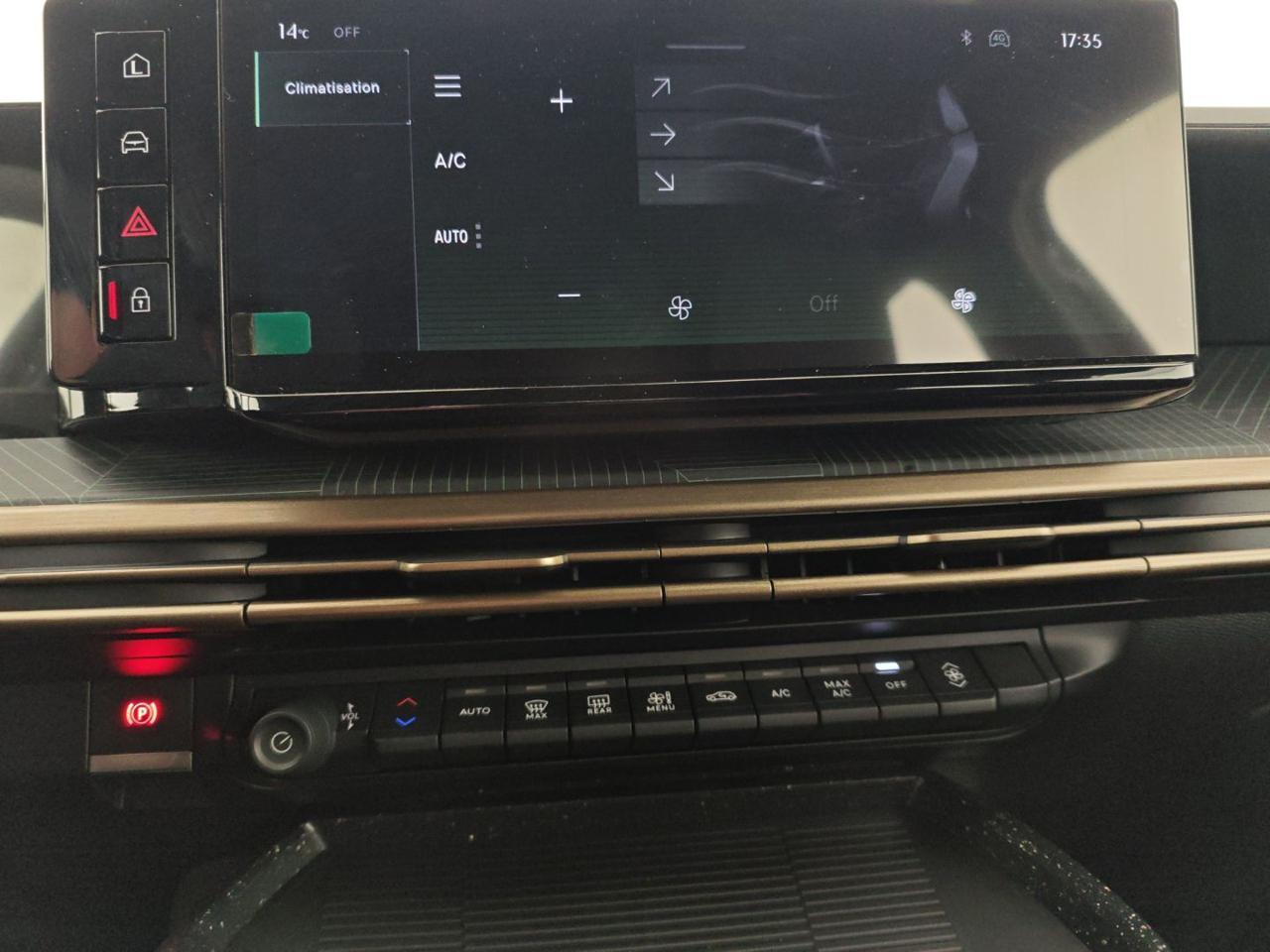 LANCIA Ypsilon Hybrid e-DCT