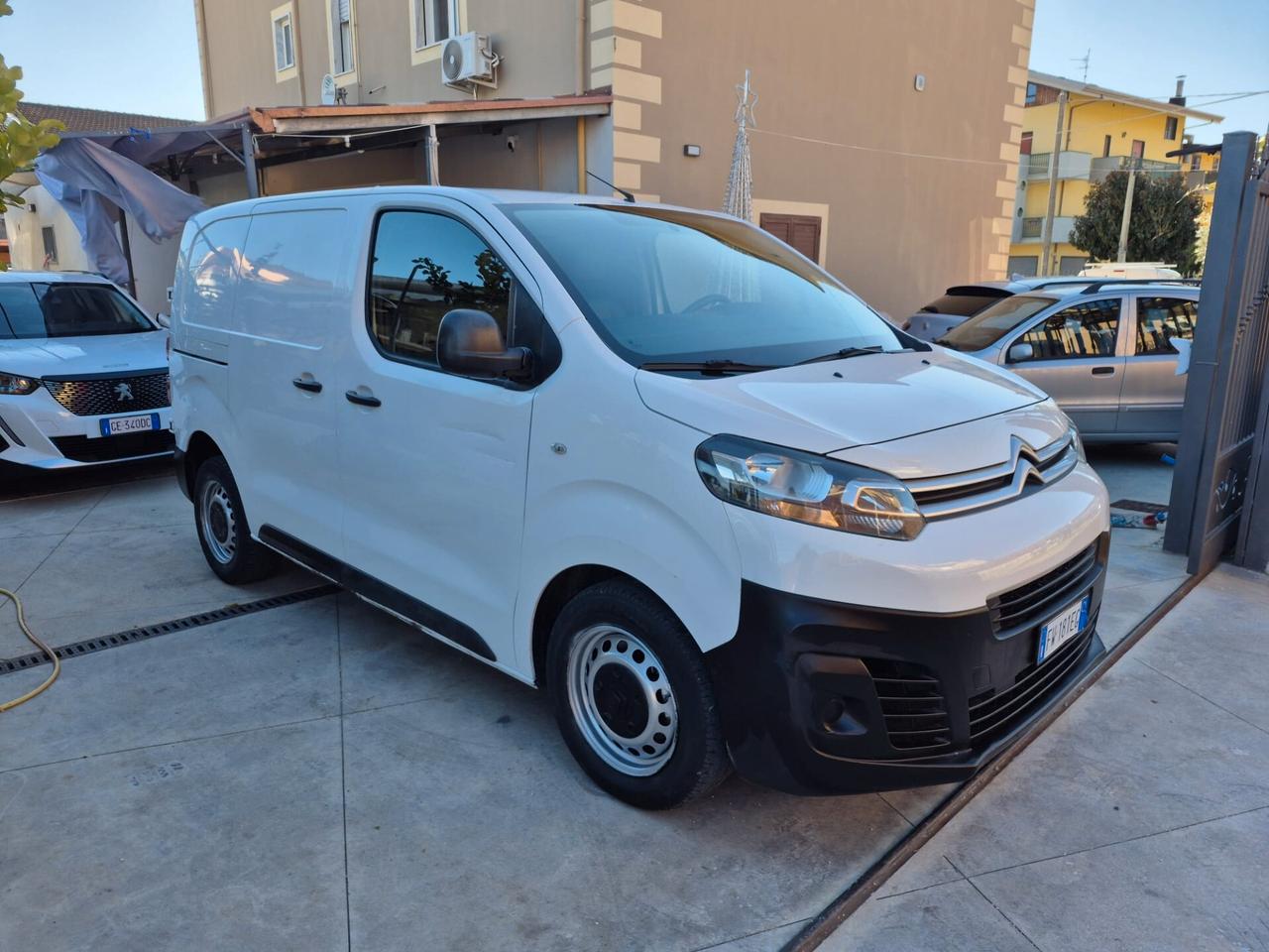Citroen Jumpy 2.0 BlueHDi 140 S&S PL-TN Furgone M Club