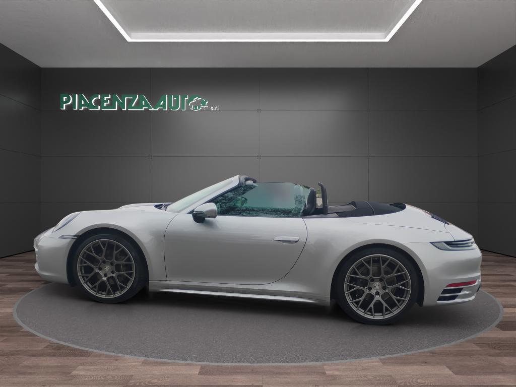 Porsche 911 Cabrio 3.0 Carrera auto