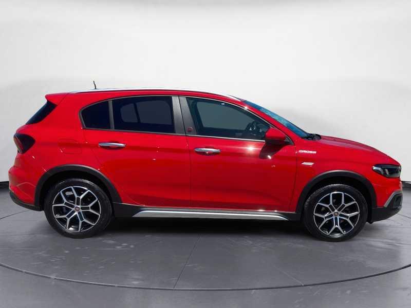 FIAT Tipo 5p 1.5 t4 hybrid (Red) 130cv dct