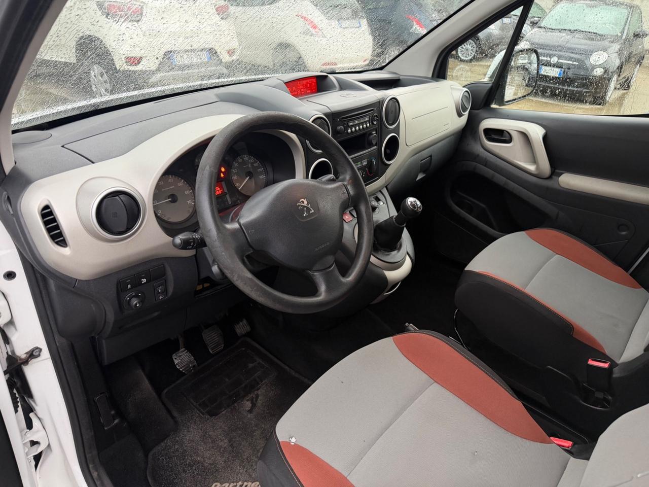 Peugeot Partner Tepee BlueHDi 100 / 5porti