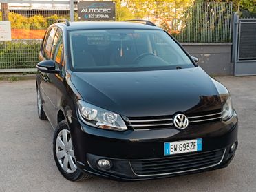 Volkswagen Touran 1.4 TSI Highline EcoFuel