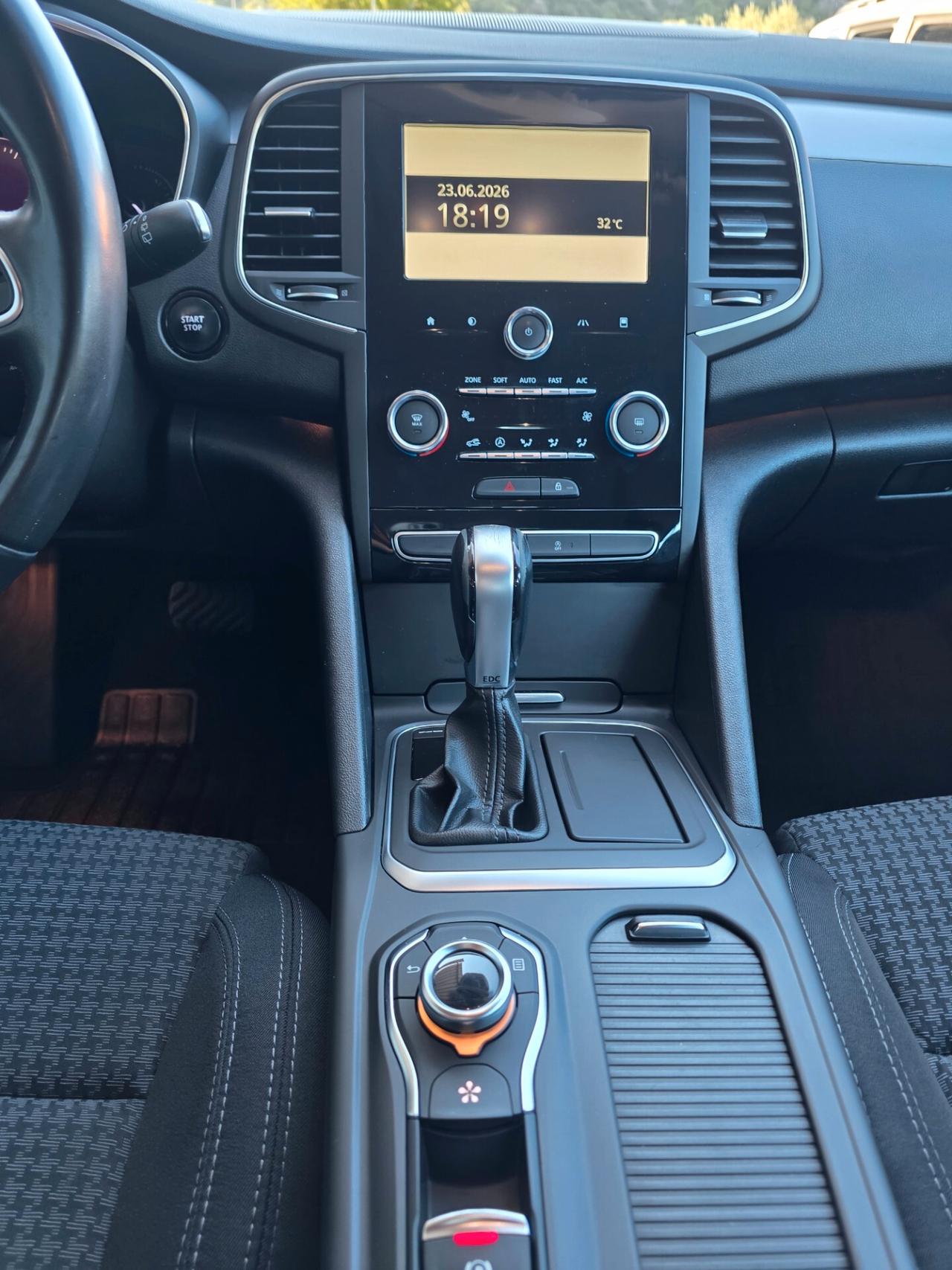 Renault Talisman Sporter Blue dCi 160 CV EDC Business