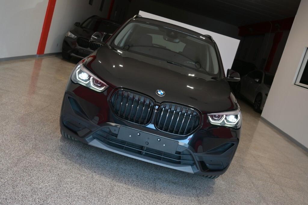 BMW X1 16D 115CV 6M. S-DRIVE BUSINESS ADVANTAGE ( FARI LED - CRUISE - NAVI - PARK ASSISTANT - TELECAMERA POST. )