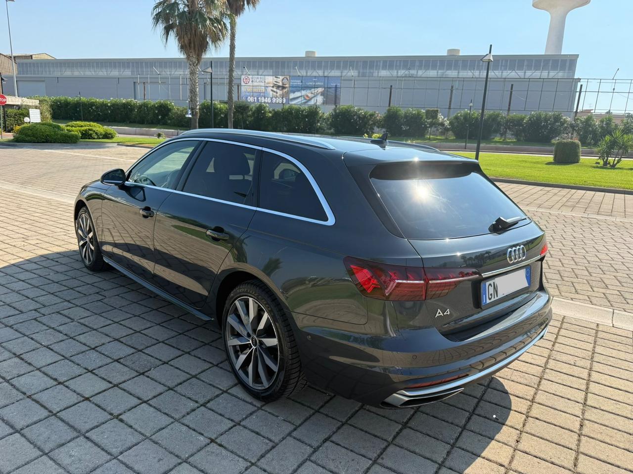 Audi A4 Avant 35 TDI/163 CV - MATRIX - COCKPIT