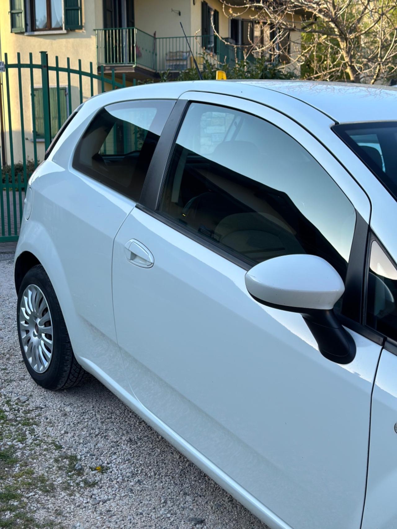 Fiat PUNTO EVO 1.2 DYNAMIC NEOPAT KMCERT GARANZ UNICOPR