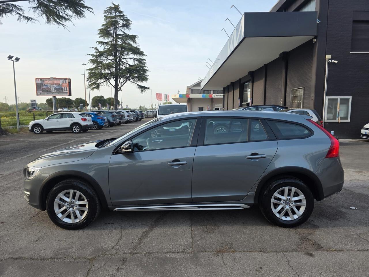 Volvo V60 Cross Country D3 Geartronic Pro