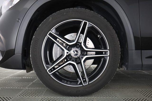 MERCEDES-BENZ CLA sse GLA GLA 180 d Automatic Premium