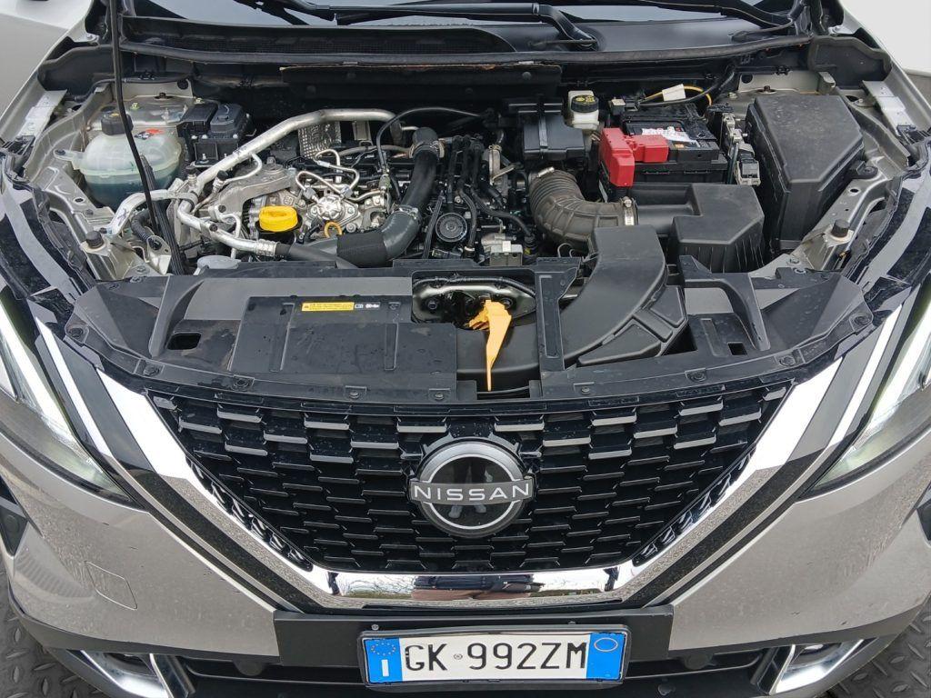 Nissan Qashqai MHEV 140 CV Business