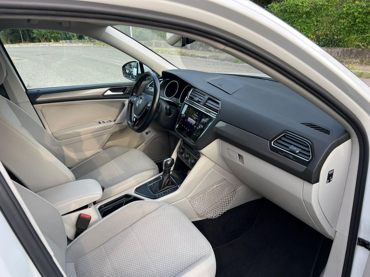 Volkswagen Tiguan 2.0 TDI SCR DSG Sport BlueMotion Technology