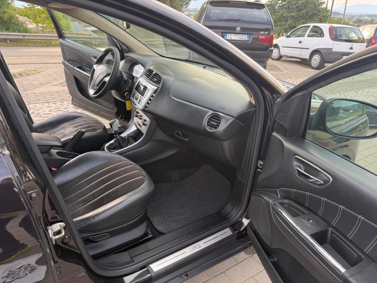 Lancia Delta 1.6 MJT DPF PLATINO