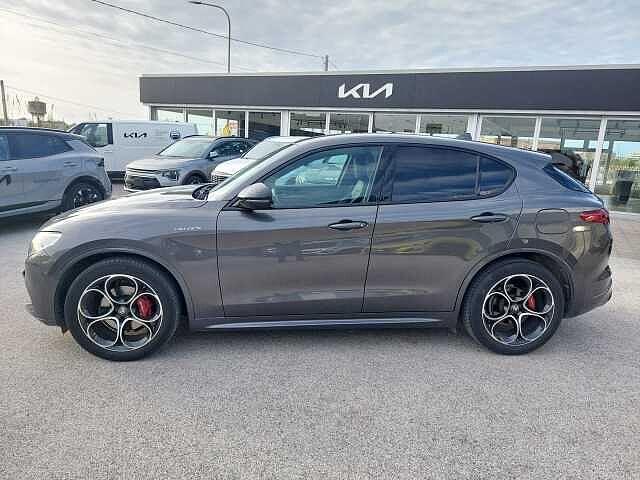 Alfa Romeo Stelvio 2.2 Turbodiesel 210 CV AT8 Q4 Veloce
