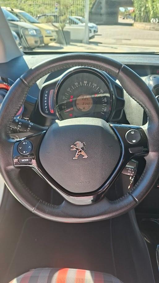 Peugeot 108 VTi 72 5 porte Allure 2019
