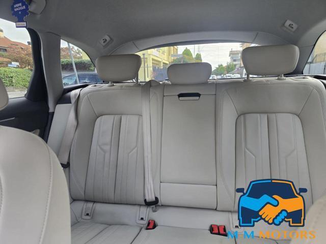 AUDI A6 Avant 40 2.0 TDI quattro ultra S tronic Business P