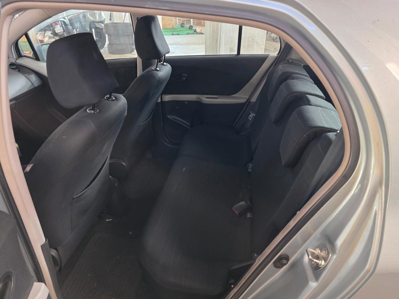 Toyota Yaris 1.3 5 porte Sol