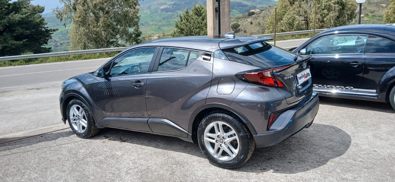 Toyota C-HR 1.8 Hybrid E-CVT Business - 2021