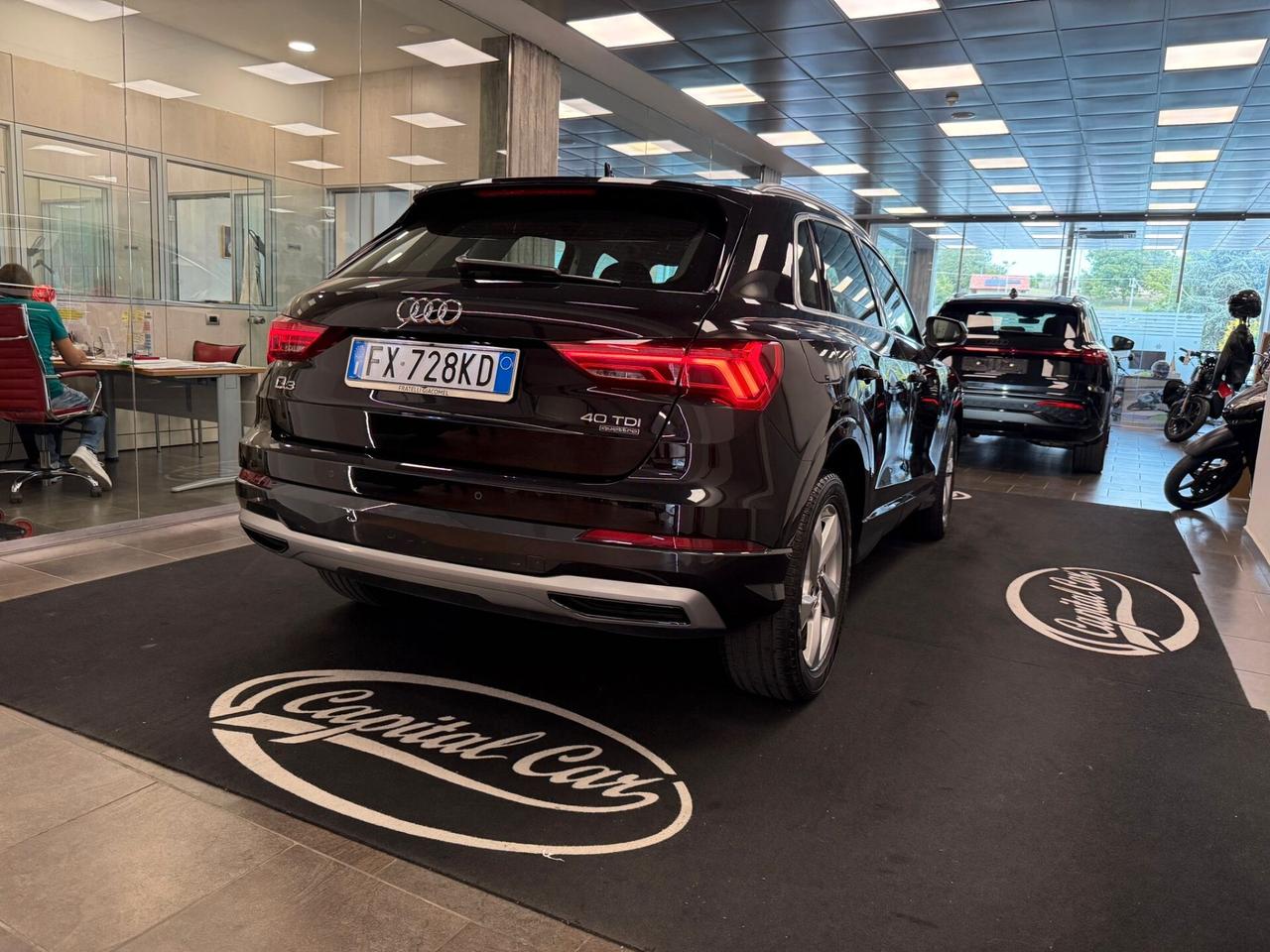 Audi Q3 35 TDI quattro Business Advanced