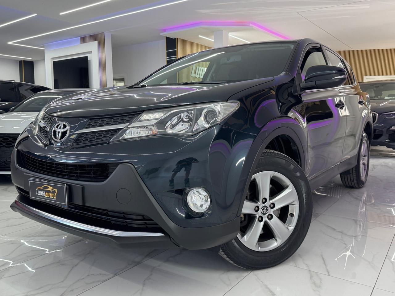 Toyota RAV4 2.0 D-4D 2WD Full Optional