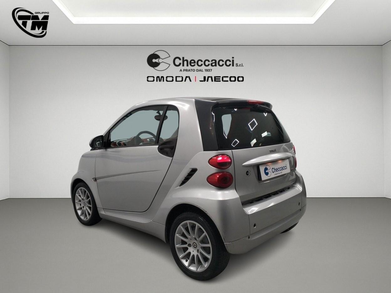 Smart ForTwo 1000 52 kW coupé passion
