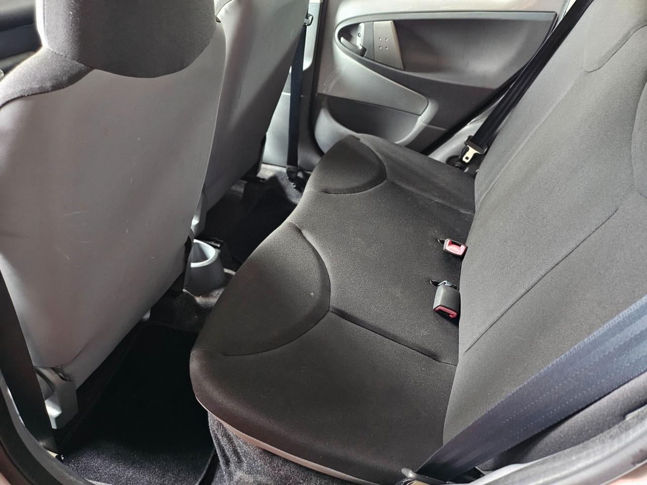 Toyota Aygo 1.0 12V VVT-i 5 porte Now