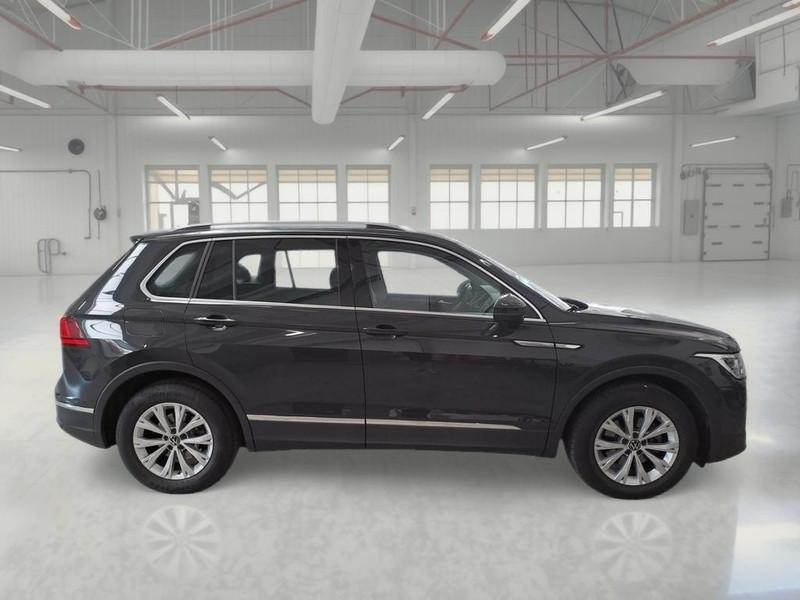 VOLKSWAGEN TIGUAN 2.0 TDI SCR 110KW LIFE DSG SUV
