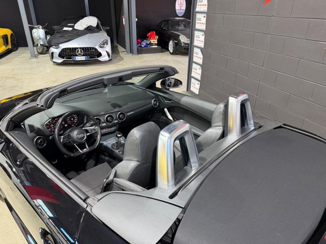 AUDI TT TT 2.0 TDI ROADSTER SLINE TOTAL BLACK