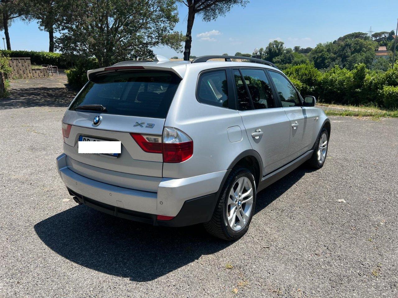 BMW X3 xdrive30i (3.0si) Futura