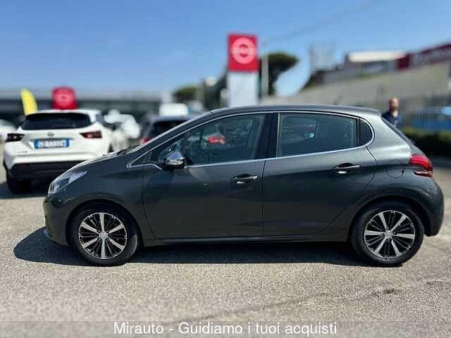 Peugeot 208 BlueHDi 120 S&S 5 porte Allure