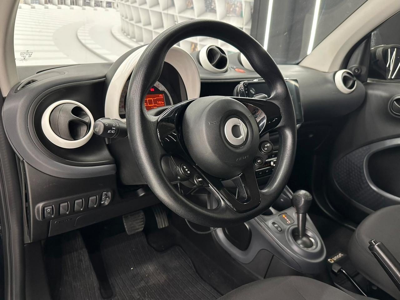 Smart ForTwo 1.0 71cv AUTOMATICA-KM CERTIFICATI-PERMUTE