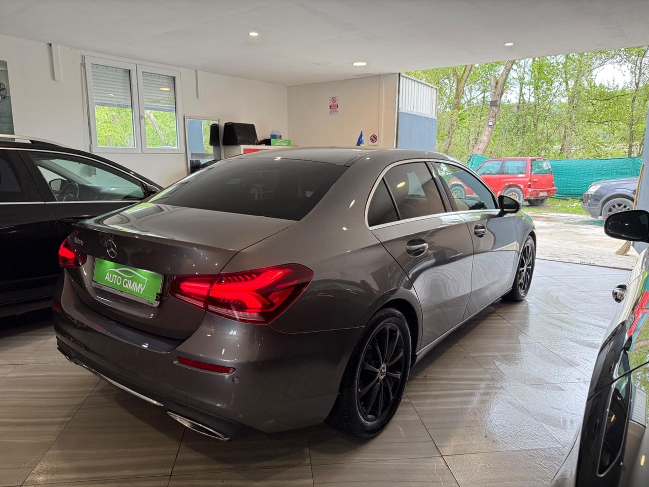 Mercedes-benz A 180 2020 NEOPATENTATi! Berlina