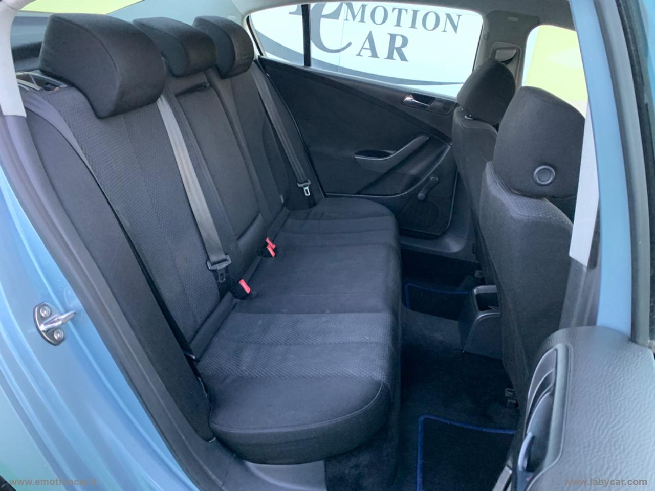 VOLKSWAGEN Passat 2.0 16V TDI Highline - 2005