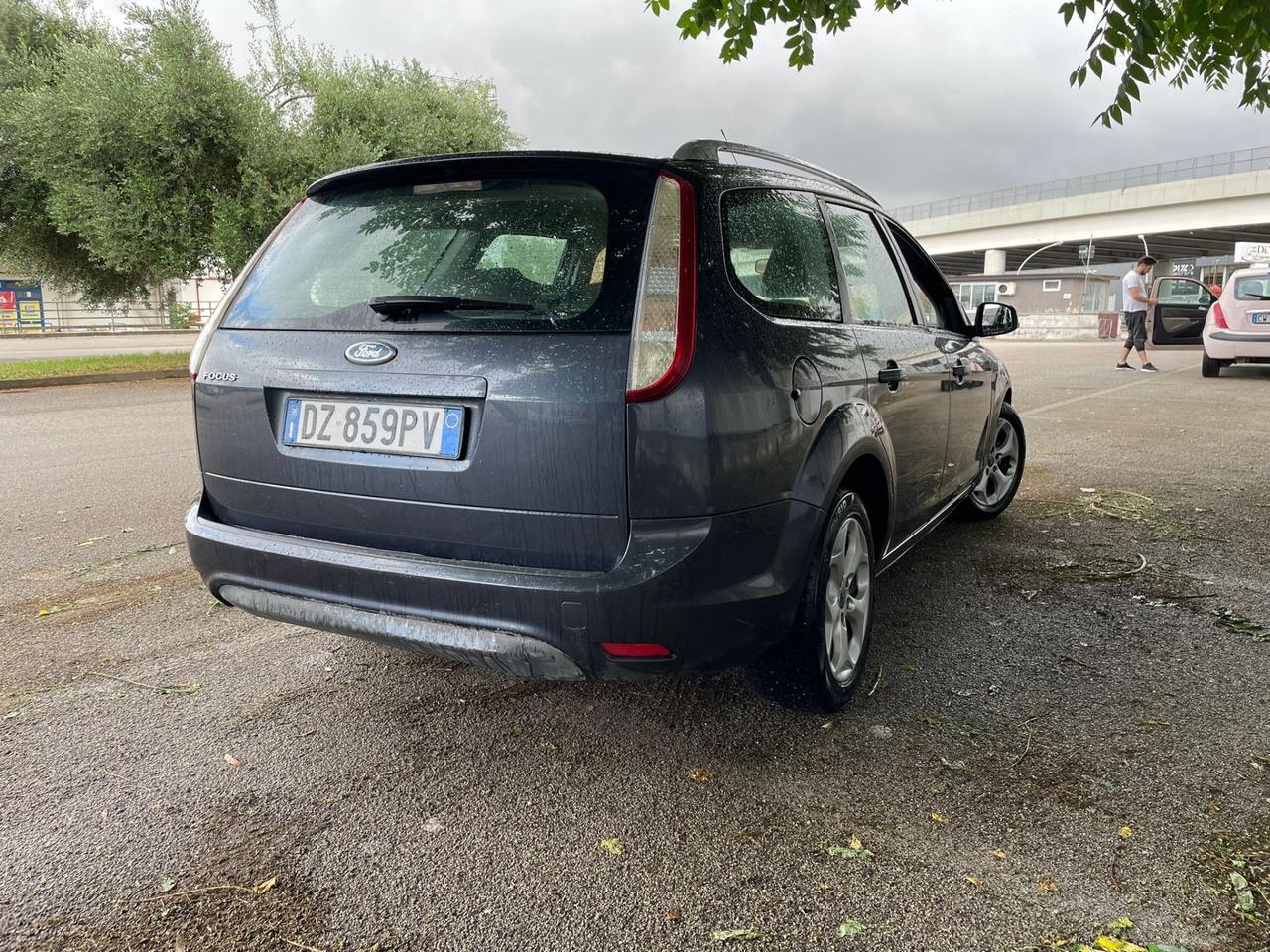 Ford Focus Restayling 1.6 120 CV GPL SW Titanium Full Perfett