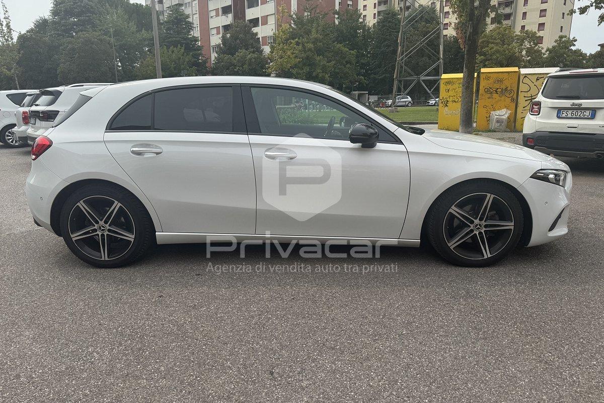 MERCEDES A 180 d Sport