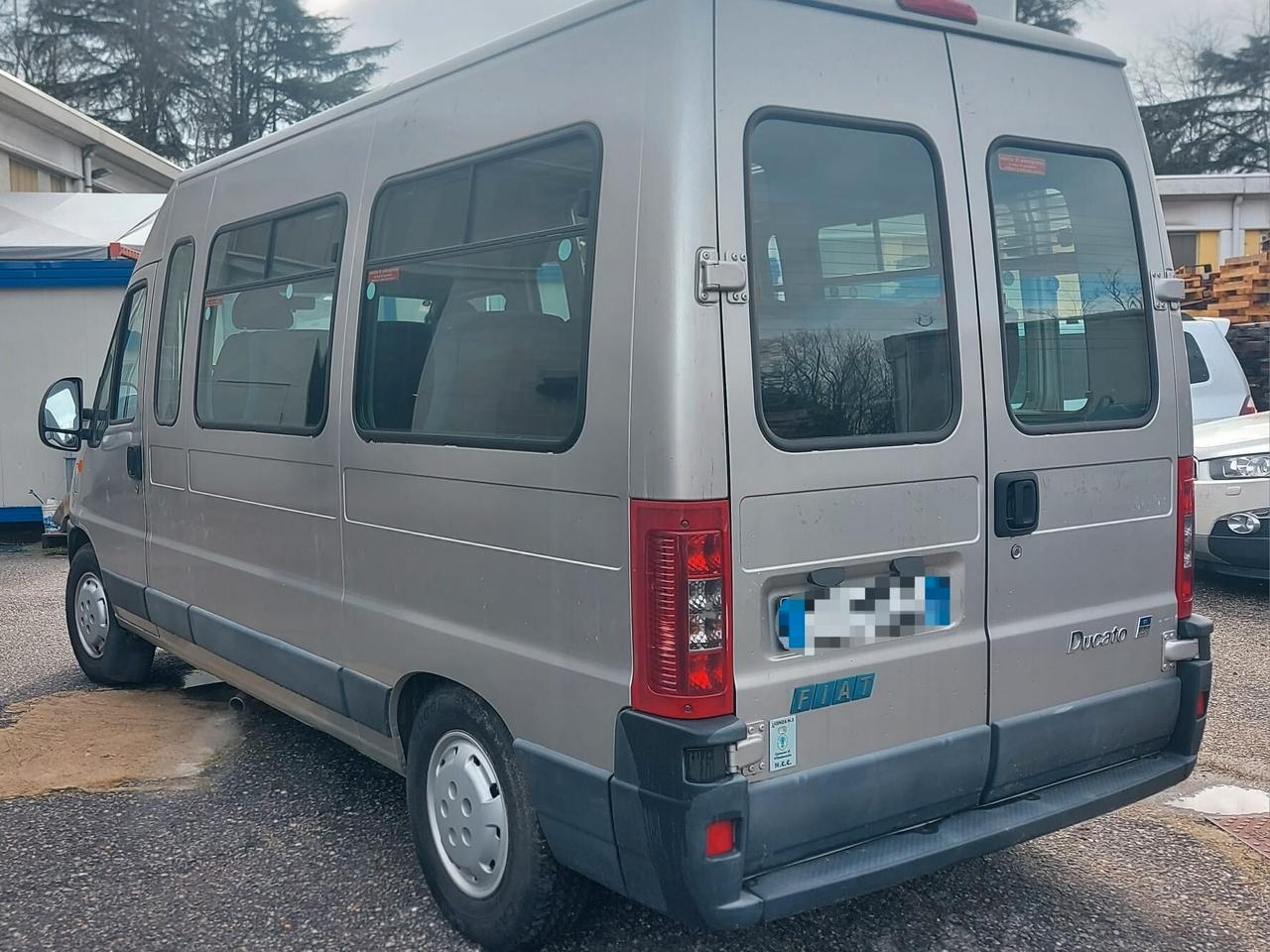 Fiat Ducato max 14 posti metano
