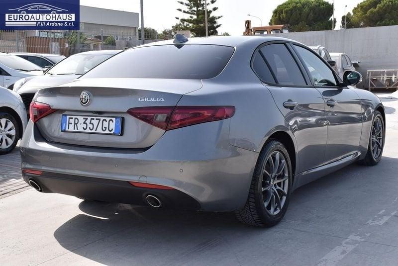 Alfa Romeo Giulia 2.2 Turbodiesel 180 CV Super