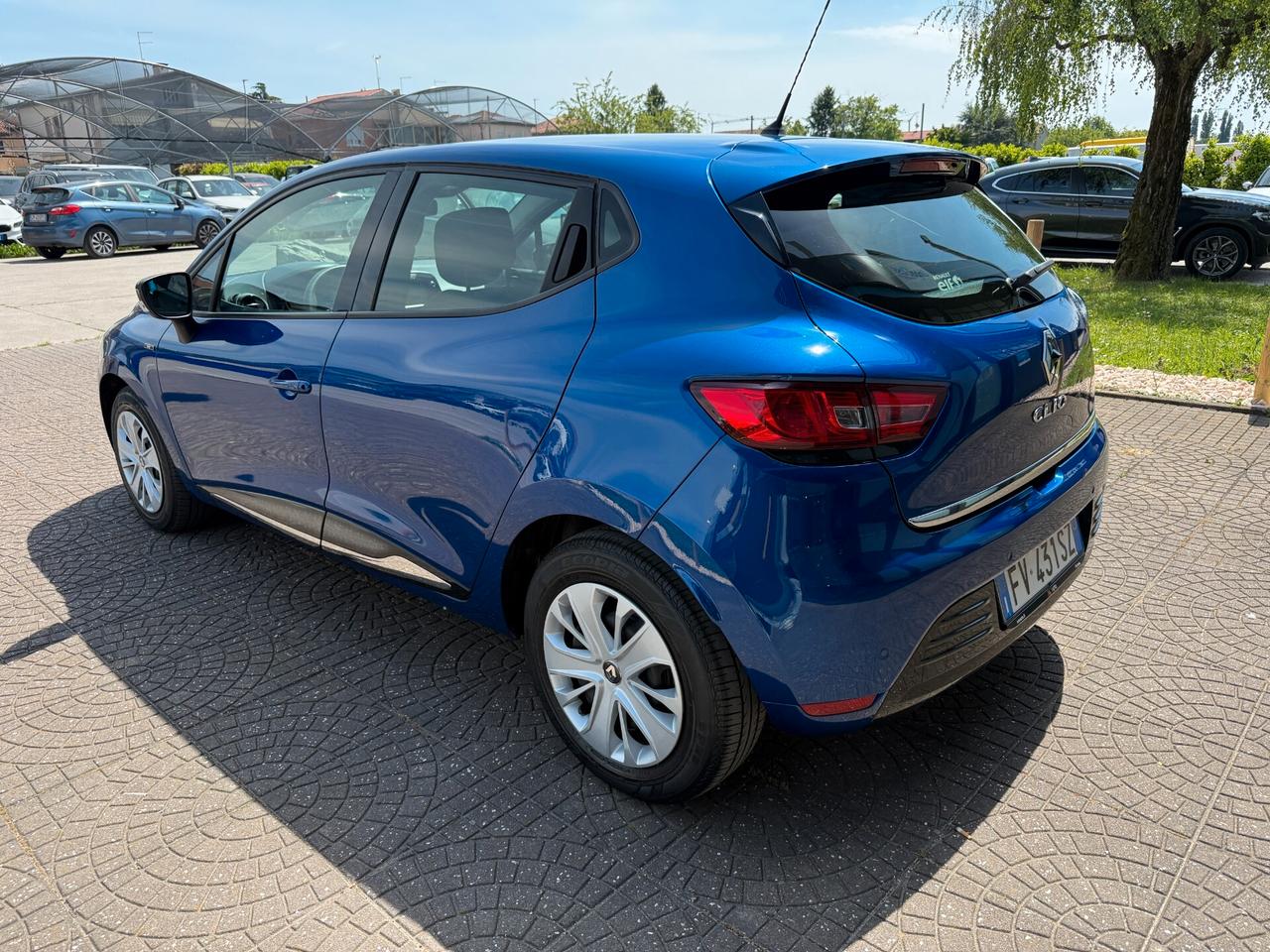 Renault Clio dCi 8V 75 CV 5 porte Moschino Intens