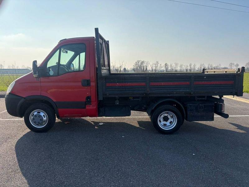 Iveco Nuovo DAILY 22