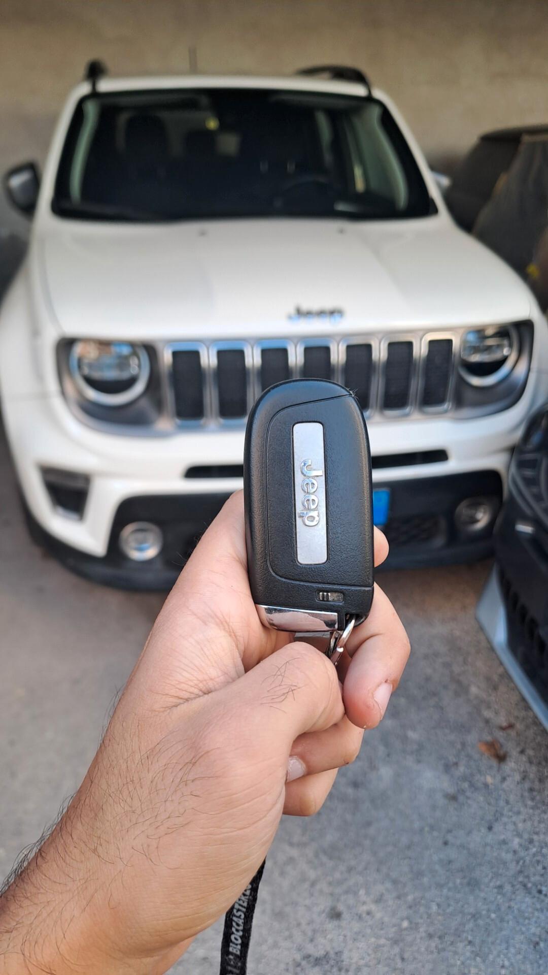 JEEP RENEGADE 1.6 120CV FARI A LED!!!