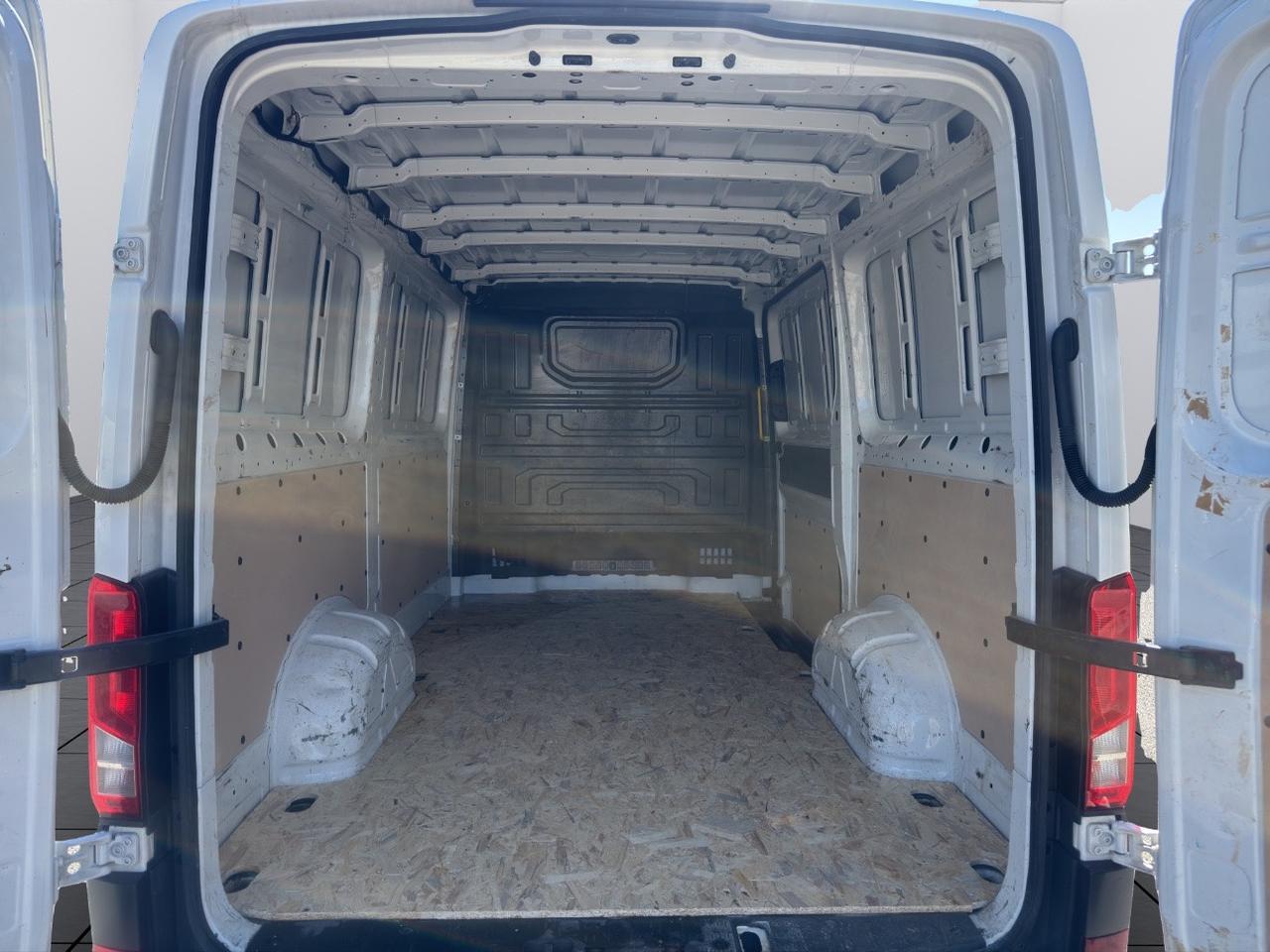 Volkswagen Crafter 35 2.0 TDI 140 CV L3H2-SENSORI ANT/PO-ST-CRUISE