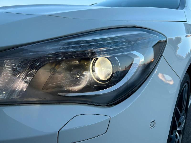 Mercedes CLA Berlina 200 1.8 DIESEL 100 CV cdi Premium